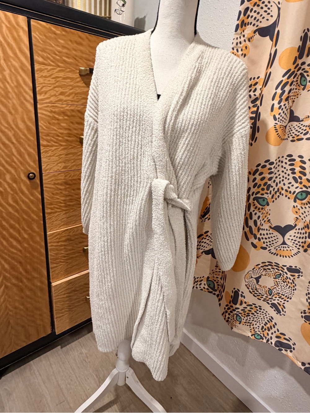 Barefoot Dreams Cozy Ivory Knit Wrap robe xl